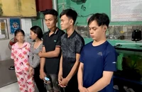 Nhiều thanh niên ‘nhẹ dạ’ bị 2 bạn gái quen qua mạng dàn cảnh cướp 