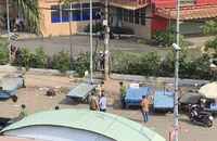 Mâu thuẫn, người mua trái cây bị đâm chết ở chợ đầu mối Hóc Môn