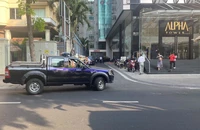 Nam thanh niên nghi rơi lầu, tử vong ở trung tâm TP.HCM