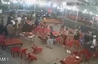 Can ngăn cãi nhau trong quán nhậu, một người bị đâm chết