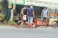 Cầm dao la hét ở ngã tư rồi đâm chết người
