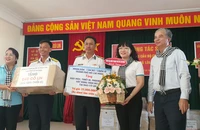 TP.HCM mang nghĩa tình đến với Trường Sa