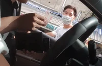 Chủ tịch quận 1 chỉ đạo Công an vào cuộc vụ ngang nhiên thu phí đỗ xe ở trung tâm