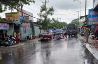 Tai nạn chết người nghi do mở cửa ô tô ở Bình Chánh