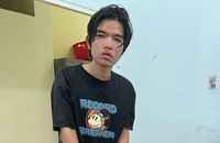 Thanh niên vờ sửa điện thoại để điều nghiên trước khi đột nhập, trộm cắp