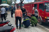 5 công nhân thoát nước ngạt khí thương vong ở dưới cống