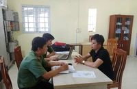 Bị công an phạt vì đăng clip bạo lực học đường lên Facebook