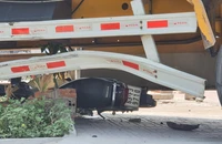 Xe container nổ lốp, cuốn xe máy người đàn ông thoát chết may mắn ở Tỉnh lộ 8