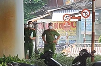 Người đàn ông chết bất thường dưới gầm cầu vượt Tỉnh lộ 10