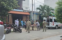 Đứt dây võng, người đàn ông bị cây sắt đâm vào đầu ở Bình Tân