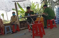 Bị cáo trong vụ ‘đánh hàng xóm thừa sống thiếu chết’ treo cổ tự vẫn