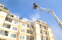 Trăm người tham gia diễn tập PCCC tại 1 khu phố ở Quận 12
