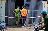Cháy nhà khóa cửa ở Bình Chánh, nhiều người hoảng loạn