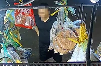 Lời khai của nam thanh niên mua dao không được nên đánh nữ chủ quán ở Tân Phú