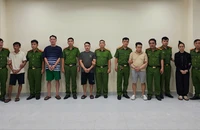 Đường dây sản xuất dầu nhớt giả quy mô lớn ở TP.HCM bị triệt phá