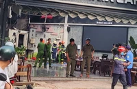 Cháy quán cà phê ở Bình Tân, nhiều người hoảng loạn tháo chạy lúc sáng sớm