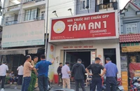 Video hiện trường vụ cháy nhà khiến 2 người chết, 5 người bị thương