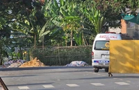 Bé trai nghi bị đuối nước tử vong tại hồ bơi ở phường Bình Tân