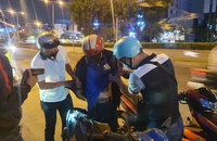 Bình Thạnh: Nhóm thiếu niên đi 'bão' chạy tán loạn khi thấy tổ 363