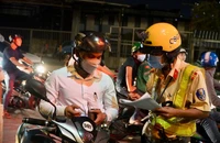Uống 4 lon bia, bị CSGT phát hiện nồng độ cồn kịch khung