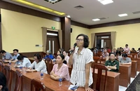 Cử tri TP.HCM: Cần ban hành thống nhất một bộ sách giáo khoa chung