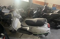 Công an Bình Thạnh tìm chủ xe Vespa màu trắng