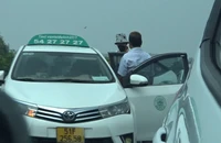 Công an vào cuộc vụ 'Tái diễn nạn tài xế taxi tráo tiền ở TP.HCM'