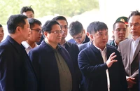 Thủ tướng kiểm tra các dự án giao thông trọng điểm của tỉnh Quảng Ngãi 