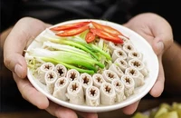 Sau vụ lòng se điếu: TP.HCM kiểm tra đột xuất, xử phạt 2 cơ sở vi phạm ATTP