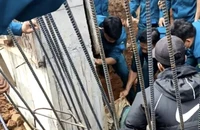 Quảng Ngãi: Công trình tường chắn sạt lở, một người bị vùi lấp 