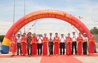Chùm ảnh khởi công, khánh thành loạt dự án ngàn tỉ ở miền Trung
