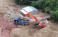 Công an tỉnh Quảng Ngãi vào cuộc vụ tuồn cát công trình bờ kè bán ra ngoài
