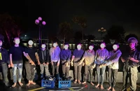 Mâu thuẫn trên mạng, hai nhóm thanh thiếu niên mang hung khí đi đánh nhau