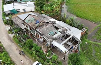 Lốc xoáy ở Quảng Ngãi: 25 mái nhà bị cuốn bay mái trong chốc lát