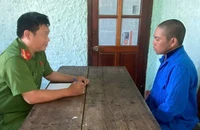 Bắt giữ người treo cổ, tưới xăng dọa đốt vợ hờ ở Quảng Ngãi