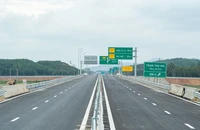Thủ tướng yêu cầu thông xe cao tốc từ Quảng Ngãi đến Gia Lai trước 10-3