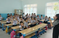 Giáo viên đang nghỉ hè mà bị ốm có được hưởng chế độ ốm đau?
