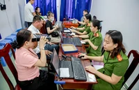 Đề xuất được đổi căn cước trực tuyến khi thay đổi thông tin do sắp xếp đơn vị hành chính
