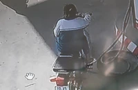 Nữ sinh 13 tuổi bỏ nhà đi để lại bản tường trình viết tay