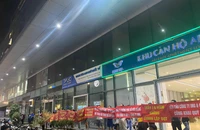 Tranh chấp chung cư Artemis nóng trở lại trong lúc quận đợi chỉ đạo của thành phố 
