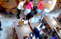 Khen thưởng nữ điều dưỡng BV Bạch Mai kịp thời cứu khách du lịch ở Đà Nẵng