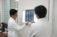 3 giờ phẫu thuật lấy khối u mỡ hơn 5kg cho người đàn ông ở Quảng Ngãi