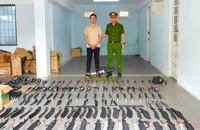 Công an Đà Nẵng phá đường dây làm giả con dấu, mua bán vũ khí liên tỉnh