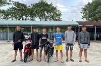 Bắt giữ nhóm thanh thiếu niên dùng mã tấu đánh người