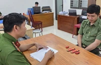 Giả danh công an, lừa chủ trọ 180 triệu đồng