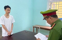 Giả tiệm cầm đồ có uy tín để chiếm đoạt tài sản