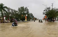 Quảng Trị: Rốn lũ Lệ Thuỷ ngập lụt nặng sau mưa lớn, sông Kiến Giang vượt báo động 3