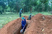 Tìm thấy 2 hài cốt liệt sĩ cùng túi da đựng tài liệu tại Quảng Trị