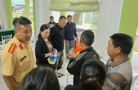 CSGT Quảng Trị tuyên truyền an toàn đường thủy tại Phong Nha – Kẻ bàng