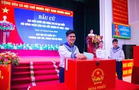 Cán bộ, chiến sĩ Vùng 3 Hải quân nô nức tham gia ngày hội non sông